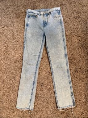 GAP Light Blue Straight Leg Women’s Jeans